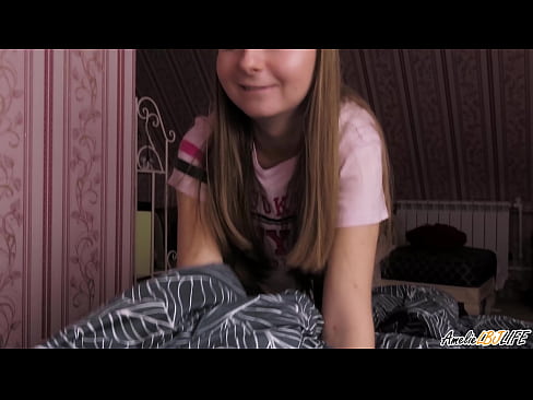 ❤️ UBlondie Ufunxa ubunzulu be-BFF yakhe kwaye Ufumana iCum emlonyeni wakhe Amanyala aphezulu kwi-xh.hentai-id-tv.ru ❌